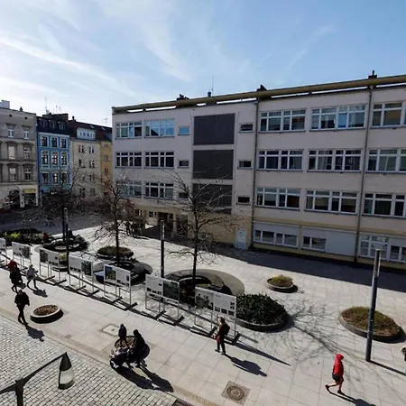 For 4 Near Market Square - Kuznicza 23 Вроцлав