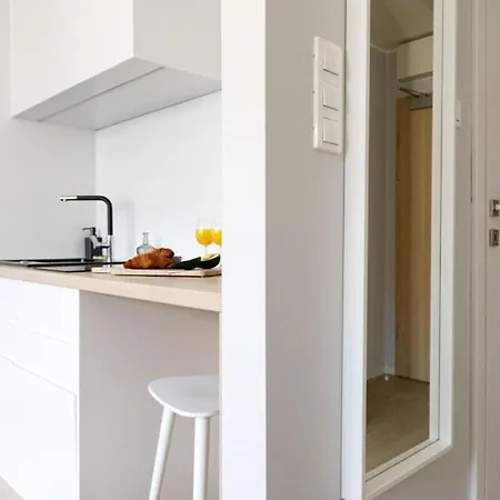 For 4 Near Market Square - Kuznicza 23 Wrocław